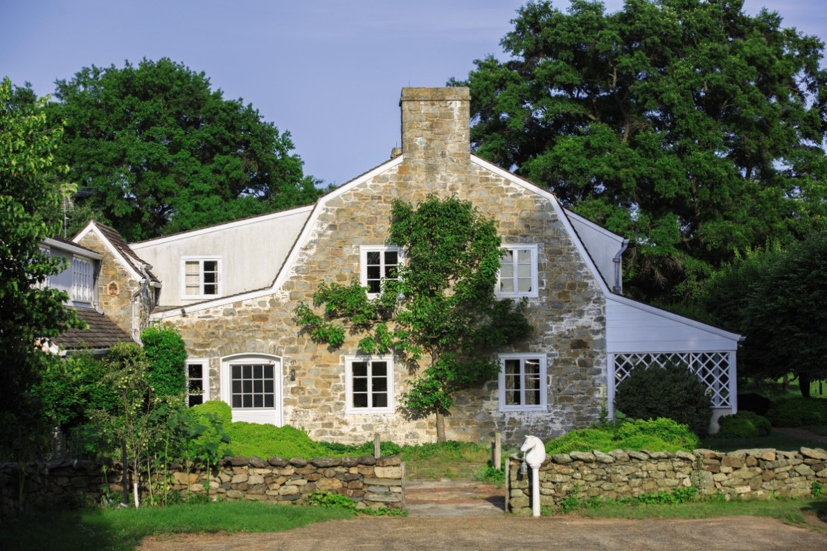 508N09247_00607-1200x800