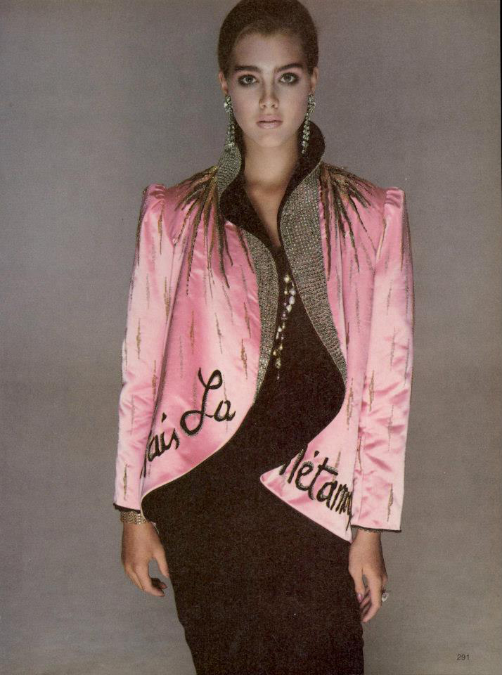 USVogue10_80TheBestoftheCouturewornbyBrookeShields_RichardAvedonModelBrookeShieldsHairJohnSahagMakeupWayBandy_10