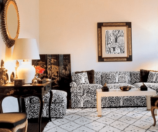 WOODSON TAULBEE'S %22TALL ROOM%22 IN HIS NYC APARTMENT